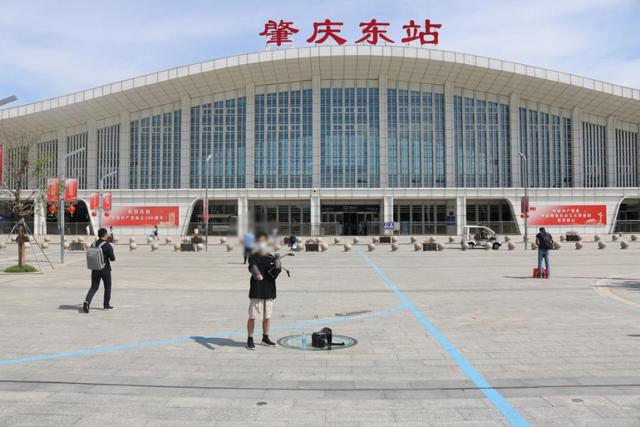 下载 (2).jpg